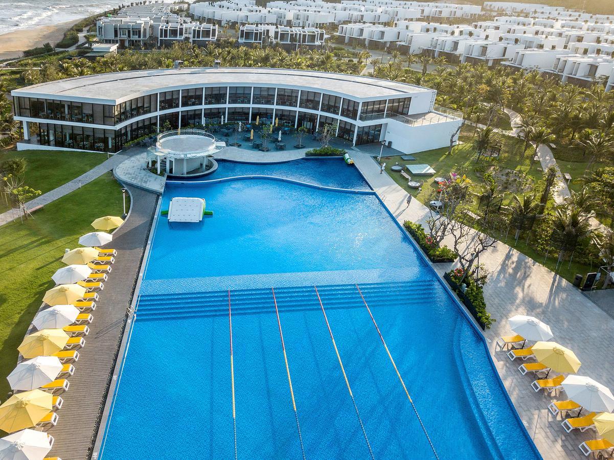 Oceanami Villas & Beach Club - Managed By Oceanami Group Long Hai Buitenkant foto